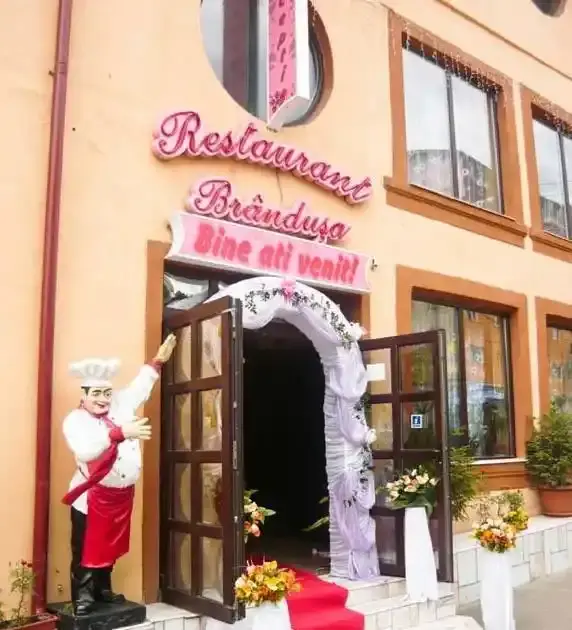 Restaurant nuntă Suceava – Restaurant Brandusa