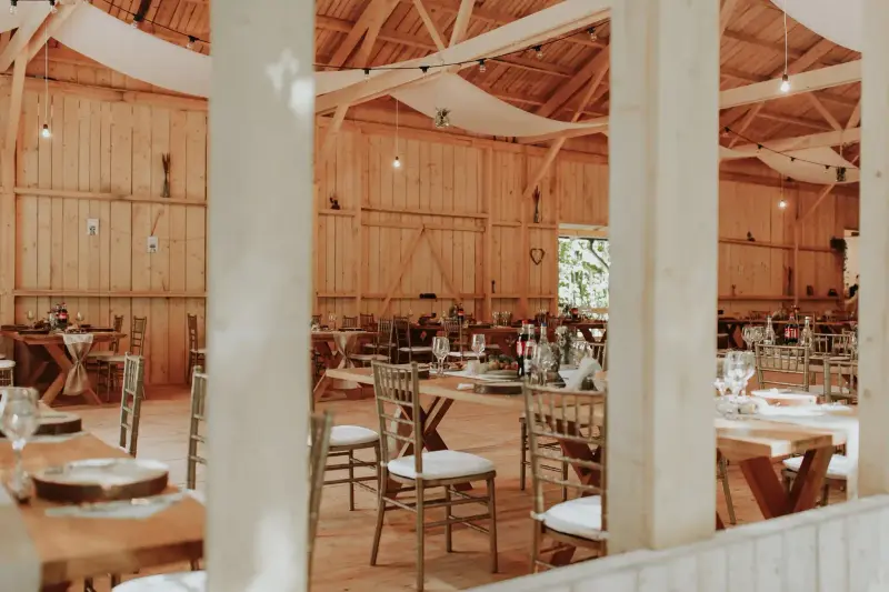 Restaurant nuntă Suceava – The Forest Barn