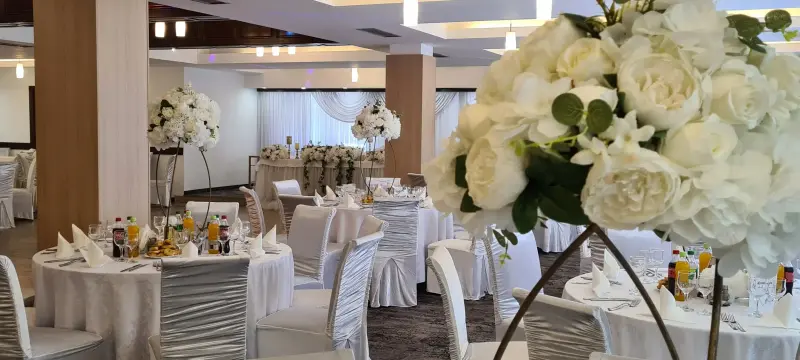 Restaurant nuntă Brașov – Floarea Soarelui