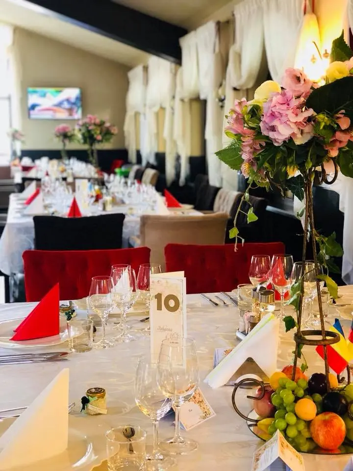 Restaurant nuntă Vâlcea – Restaurant Queen